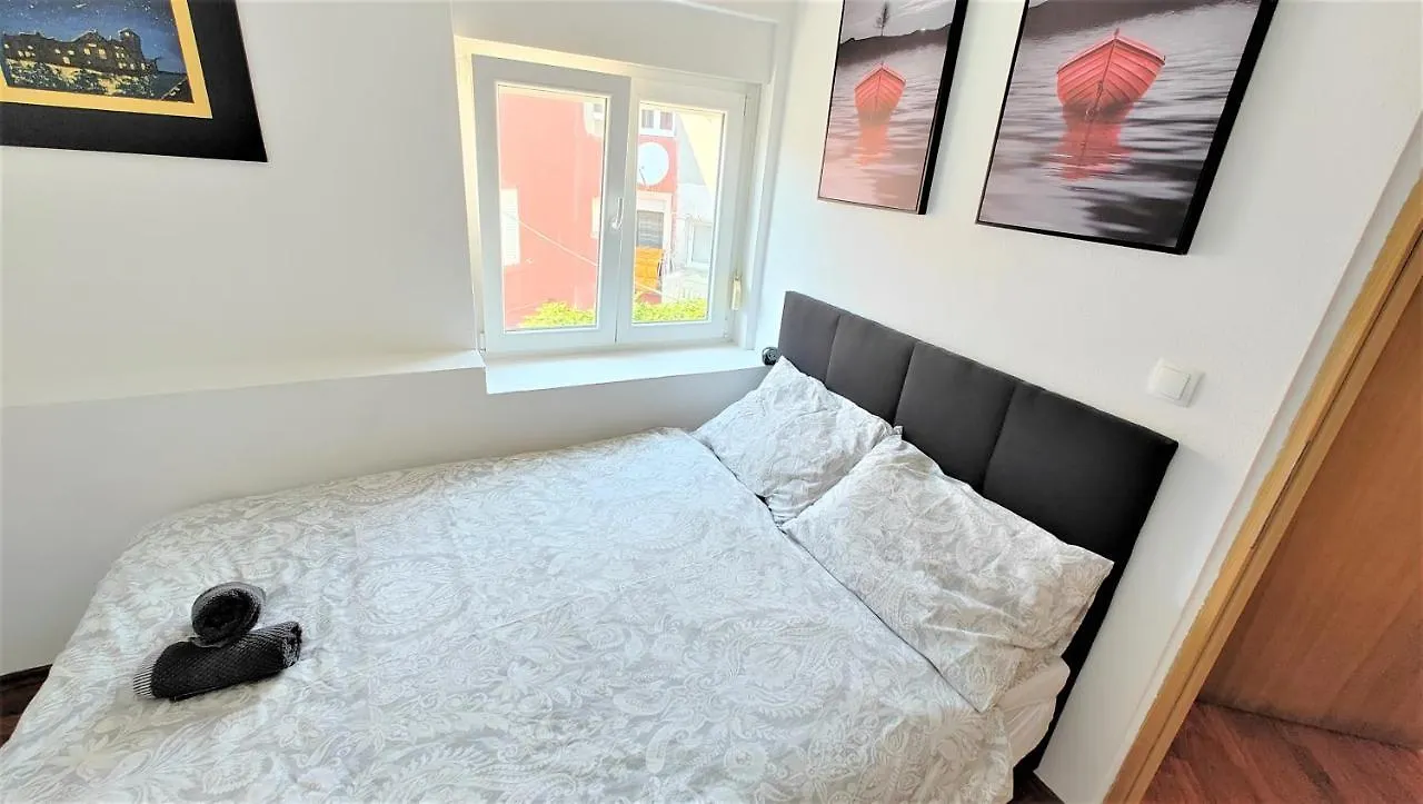 Aryjina Kuca, Mountain & Seaview Duplex - Rooftop Terrace Kastela